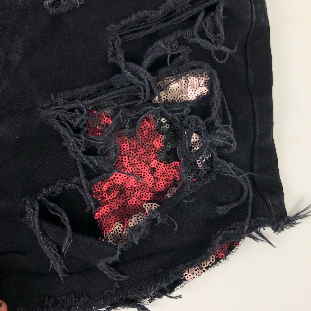 SOLD Zara Ultra High Rise Destroyed Cutoffs - Picture 4 of 8